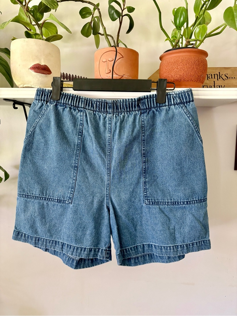 Casual Denim Elastic-Waist Shorts - Blue
